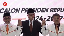 Anies Baswedan (middle) with PKS President Ahmad Syaikhu (left) and Sohibul Iman (right) during PKS endorsement for Anies Baswedan. Anies Baswedan Bersama Presiden PKS Ahmad Syaikhu dan Jajaran Pimpinan PKS.jpg