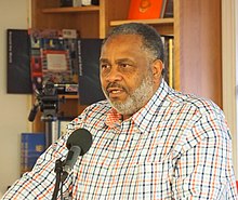 Anthony Ray Hinton speaking at Politics & Prose in 2018. Anthony Ray Hinton 4020002.jpg