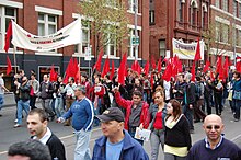 Socialist Alternative's red bloc contingent at an anti-WorkChoices demonstration in Melbourne, shortly before the federal election in 2007 Anti-Howard rally (Melbourne, 2007).jpg