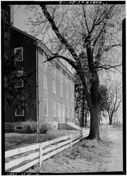 File:April 1963 SOUTH ELEVATION FROM SOUTHWEST - Shaker Centre Family Dwelling House, North side of Village Road, North of U.S. Route 68 and State Route 33, Shakertown, Mercer County, HABS KY,84-SHAKT,1-11.tif