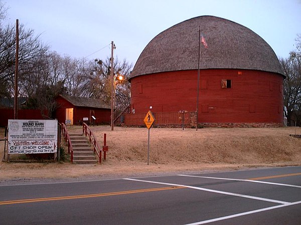 The Round Barn in Arcadia