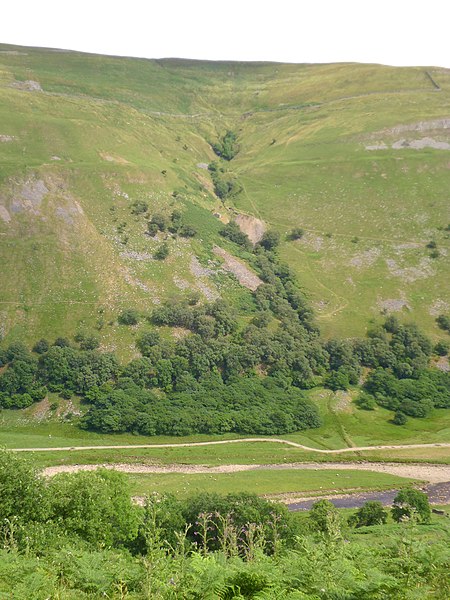 File:Arn Gill geograph-3577973-by-Gordon-Hatton.jpg