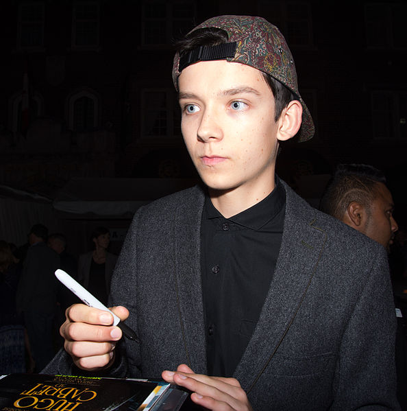 File:Asa Butterfield at TIFF 2014.jpg