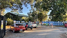 Polling place at Rostrata Primary School for the 2022 Australian federal election Australian Federal Election 2022, Polling Place Rostrata Primary School, Landscape.jpg