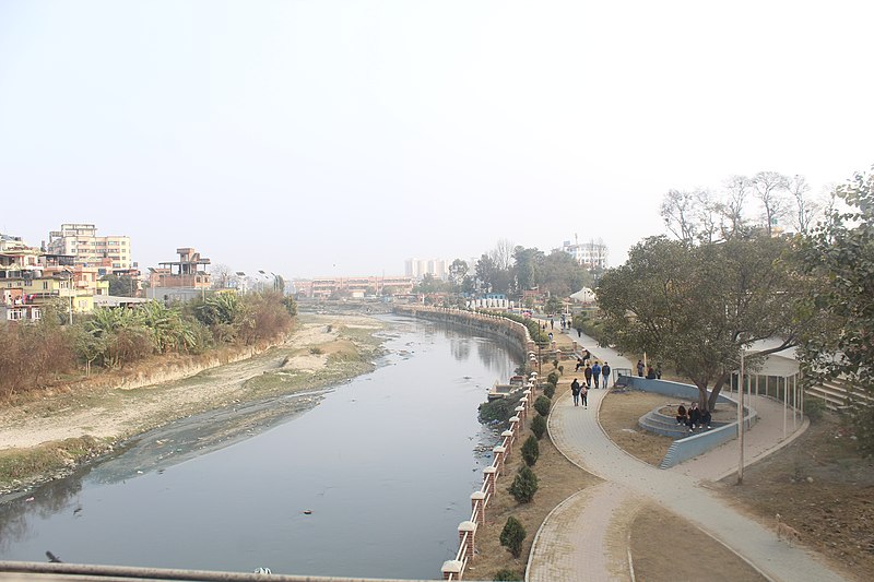 File:Bagmati river from the Shankhamul bridge.jpg