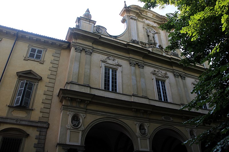 File:Basilica di San Savino (Piacenza), facciata 01.jpg