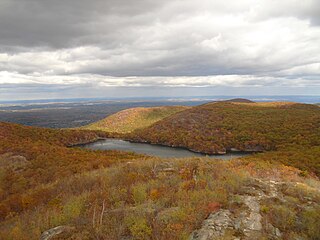 <span class="mw-page-title-main">Beacon Reservoir (Dutchess County, New York)</span> Reservoir in New York, US