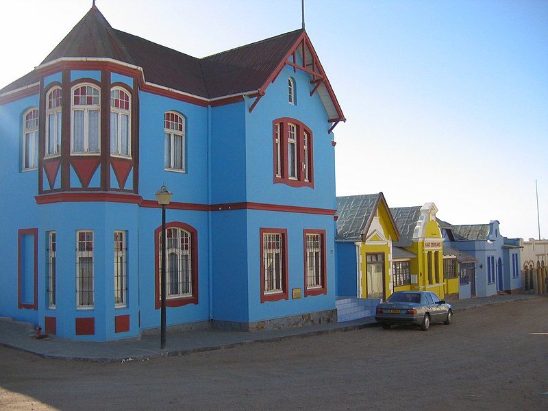 File:Bergstraße Lüderitz.jpg