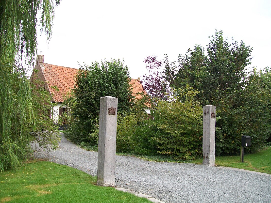 File:Boerenhuis De Goedingen (Bellem).JPG