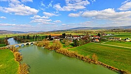 A general view of Brères and the Loue river