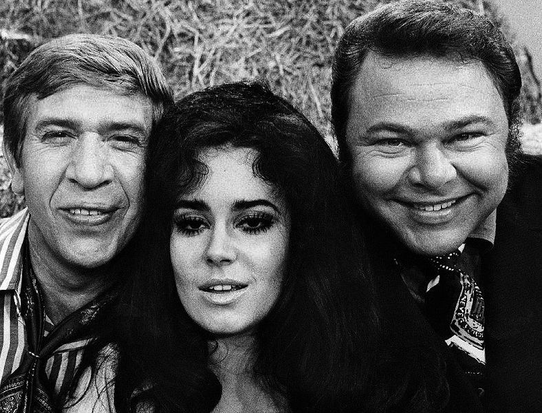 File:Buck Owens Lisa Todd Roy Clark Hee Haw 1970.JPG