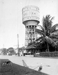 Tower of Tirtanadi in Dutch East Indies era COLLECTIE TROPENMUSEUM Watertoren te Medan TMnr 10010426.jpg