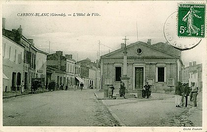 Municipio di Carbon-Blanc 1.jpg