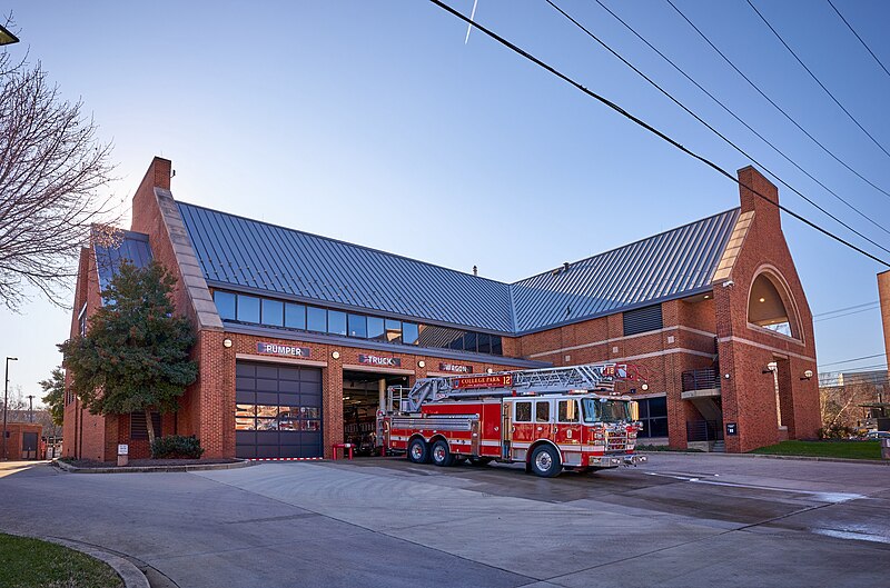 File:College Park Volunteer Fire Department.jpg