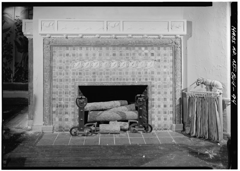 File:DETAIL OF ONE OF THE MERCER TILED FIREPLACES IN THE BALLROOM - Blenheim Hotel, Ohio Avenue and Boardwalk, Atlantic City, Atlantic County, NJ HABS NJ,1-ATCI,3-94.tif