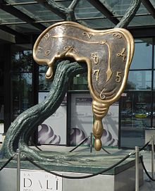 Salvador Dalí - Wikipedia