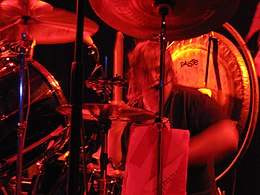 Crover jouant avec Melvins à Toad's Place en 2006