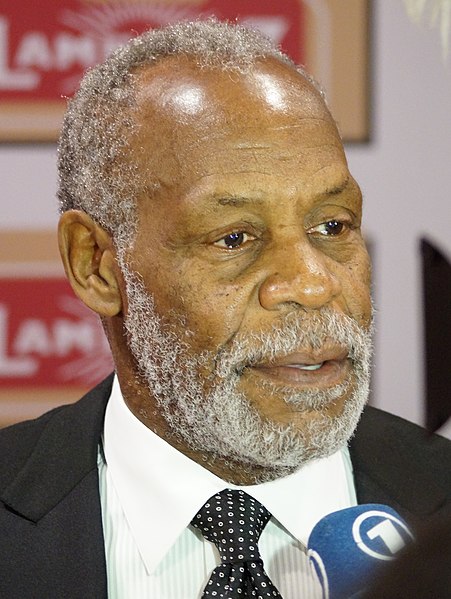 File:Danny Glover 2 (cropped).JPG