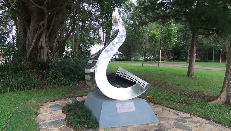 File:David Heltgott (It was commissioned by Camp Creative) - Taken on Saturday, 19th March 2011 at 1-23pm. - panoramio.jpg