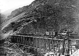 Devils Gate Bridge Weber Canyon 1869.jpg