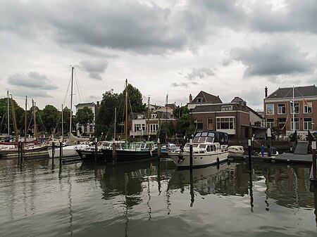 Fail:Dordrecht,_haven_foto2_2010-06-13_12.46.JPG