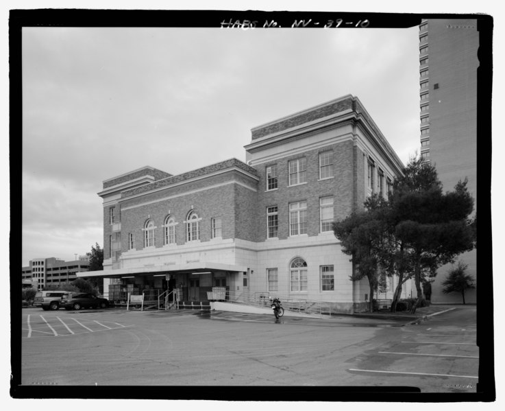 File:EXTERIOR NORTH AND WEST ELEVATION VIEW, FACING SOUTHEAST - United States Post Office and Court House, 300 East Steward Avenue, Las Vegas, Clark County, NV HABS NV-39-10.tif