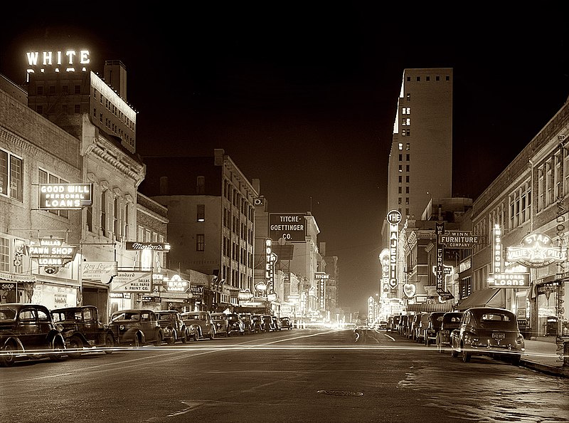 File:Elm St at night Dallas TX 1942.jpg