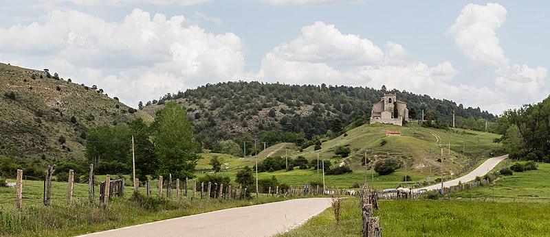 File:Ermita de San Roque, Vadillo, Soria, España, 2017-05-26, DD 74.jpg