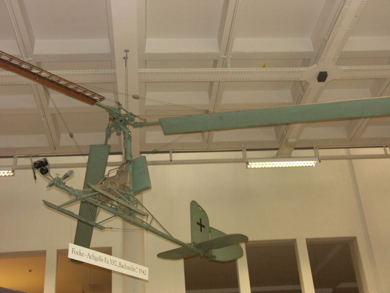 File:Focke-Achgelis Fa-330 Bachstelze Deutsches Museum.jpg