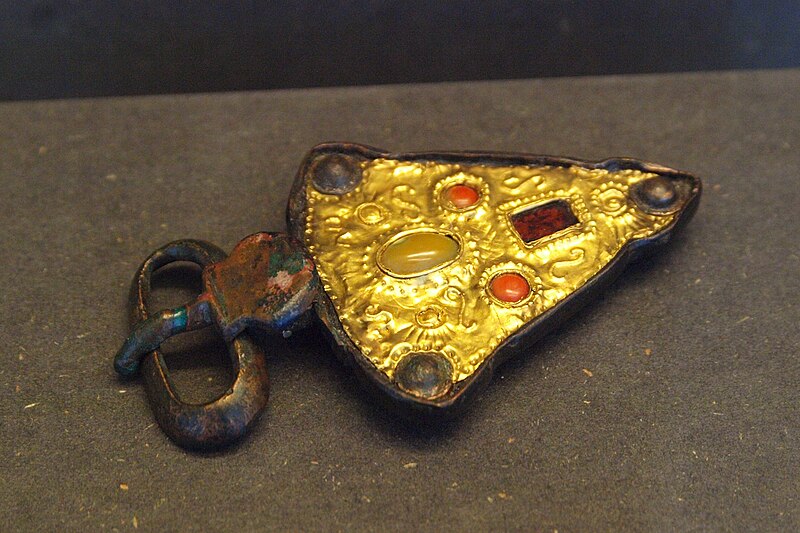 File:Forgery of a belt buckle.jpg