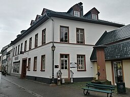 Geisenheim Rüdesheimer Straße 25-27 Hofanlage 001