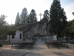 Grotte de Lourdes, Brognoligo.JPG