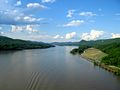 Hudsonelva sett fra Bear Mountain Bridge.