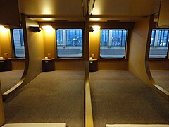 Nobinobi open-plan sleeping area (car 5/12, lower floor)