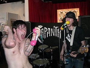 Japanther-11.jpg 