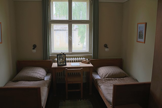 2015 photograph of Jesse Owens' room in the 1936 Olympic Village in Berlin