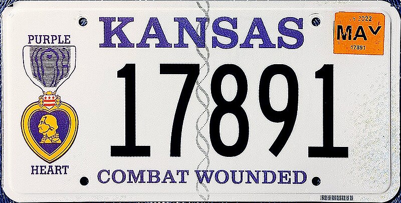 File:Kansas License Plate Purple Heart 2022 Flat - Photo from Marc Welby.jpg