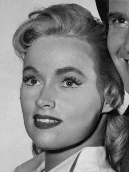 Karen Steele (1957).jpg