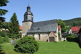 Kirche und Friedhof