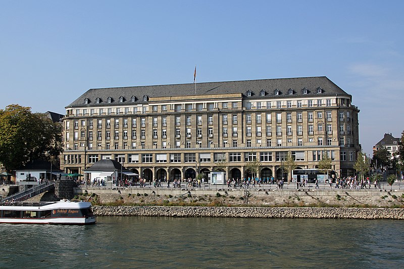 File:Koblenz im Buga-Jahr 2011 - Rheinanlagen 44.jpg