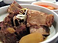 kalbiccsim (galbijjim) (párolt kalbi (galbi))