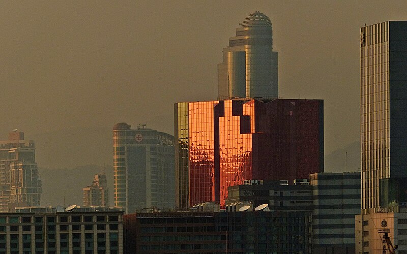 File:Kowloon Skyline Hong Kong. (16032585578).jpg