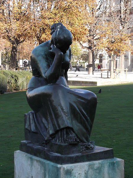 File:La Douleur by Aristide Maillol, Paris November 2011 002.jpg