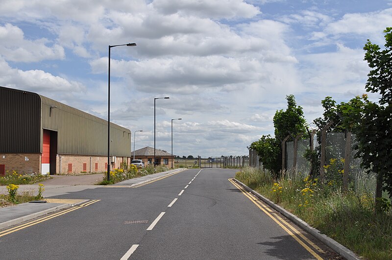 File:Looking down road on former RAF Finningley - geograph.org.uk - 1948867.jpg