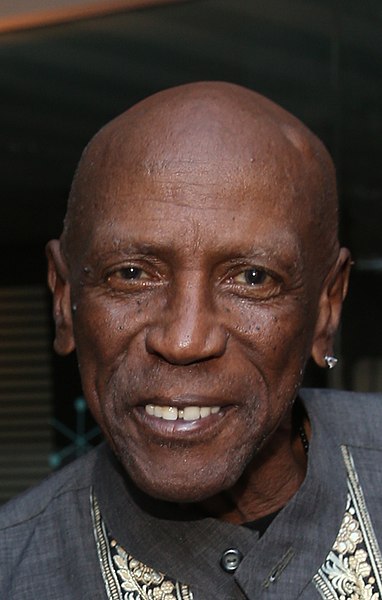 File:Louis Gossett Jr. at the 2017 CFC in L.A. event. (48198957597) (cropped).jpg