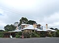 English: Radio Springs Hotel at en:Lyonville, Victoria