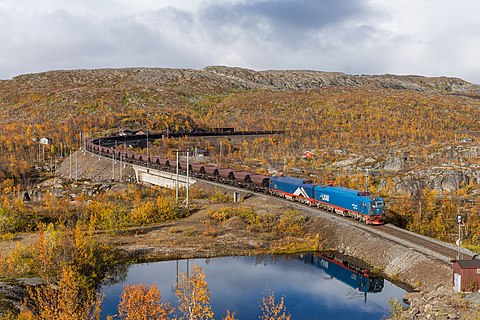 Train between Søsterbekk and Norddalen, Norway