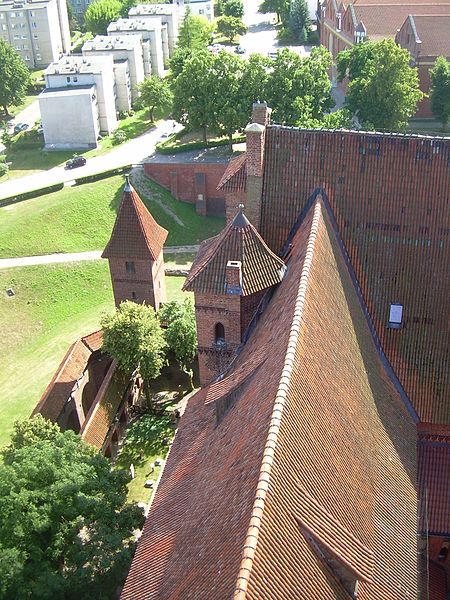 File:Malbork castle 2998.JPG