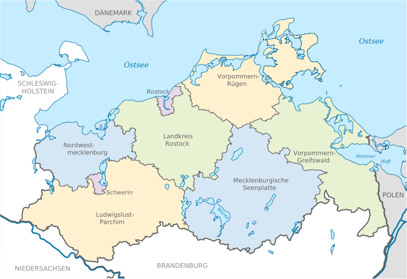File:Mecklenburg-Vorpommern districts 2011 colored labeled.svg