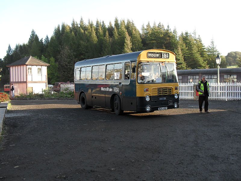 File:Merseyside PTE bus 2160 (MUA 45P), 2009 Aire Valley Running Day.jpg